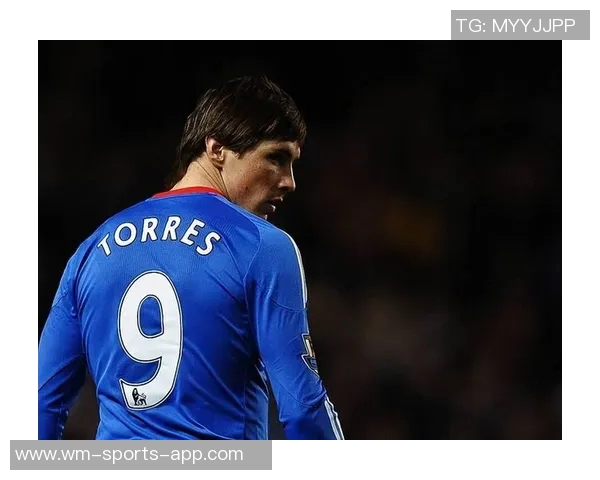 足球巨星屏保精选展示:全球球迷热爱与经典瞬间的完美呈现 足球巨星屏保精选展示:全球球迷热爱与经典瞬间的完美呈现